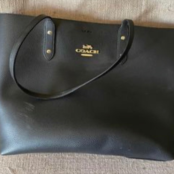 Coach Handbags - Coach Tote & Caryall